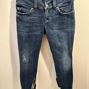 Classic Blue Cropped Jeans